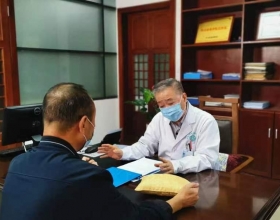 【第四届四川省十大名中医系列报道】推拿“金手”罗才贵：中医之路虽漫长，勤则有所获